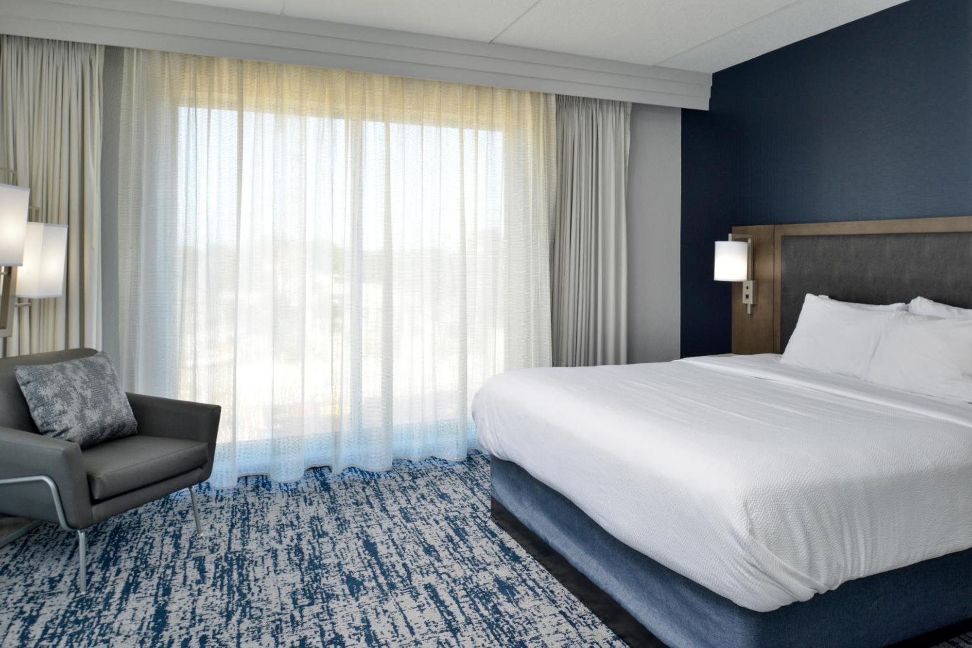 Hotel Courtyard By Marriott Wilmington Downtown/Historic District Extérieur photo