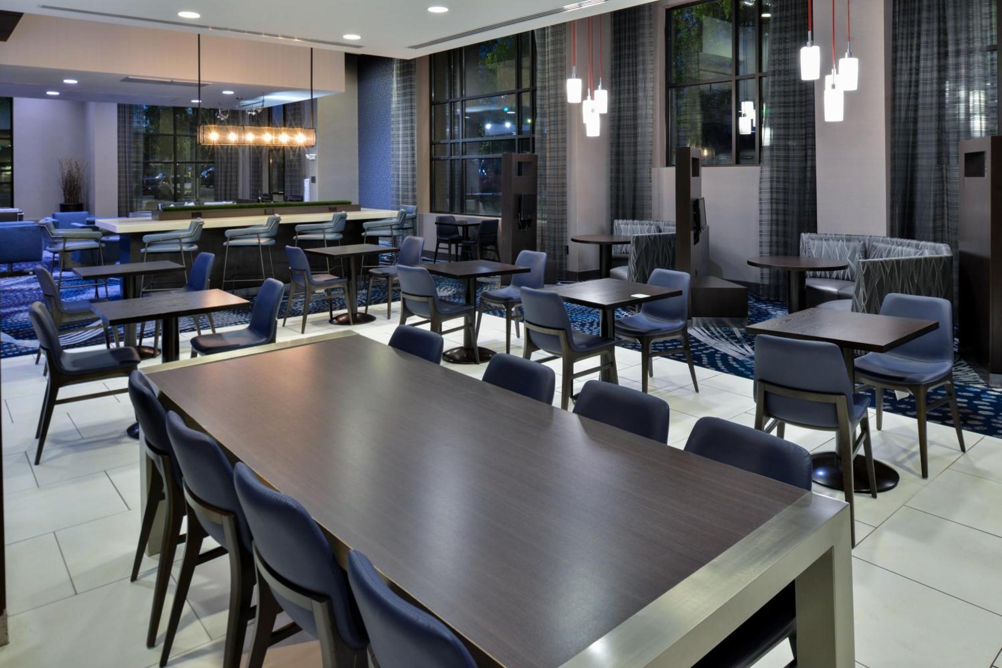Hotel Courtyard By Marriott Wilmington Downtown/Historic District Extérieur photo
