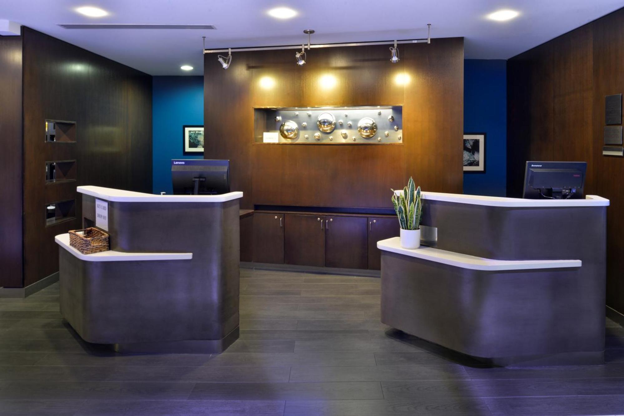 Hotel Courtyard By Marriott Wilmington Downtown/Historic District Extérieur photo