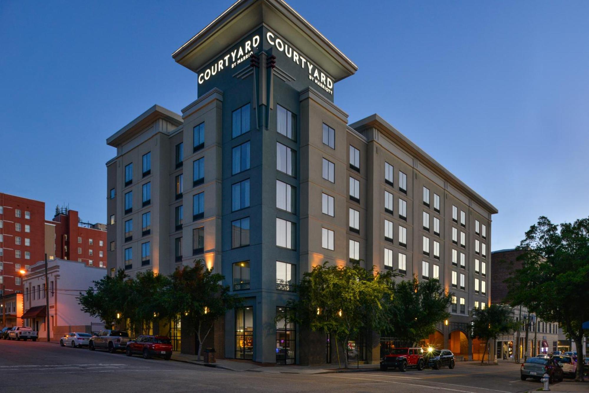 Hotel Courtyard By Marriott Wilmington Downtown/Historic District Extérieur photo