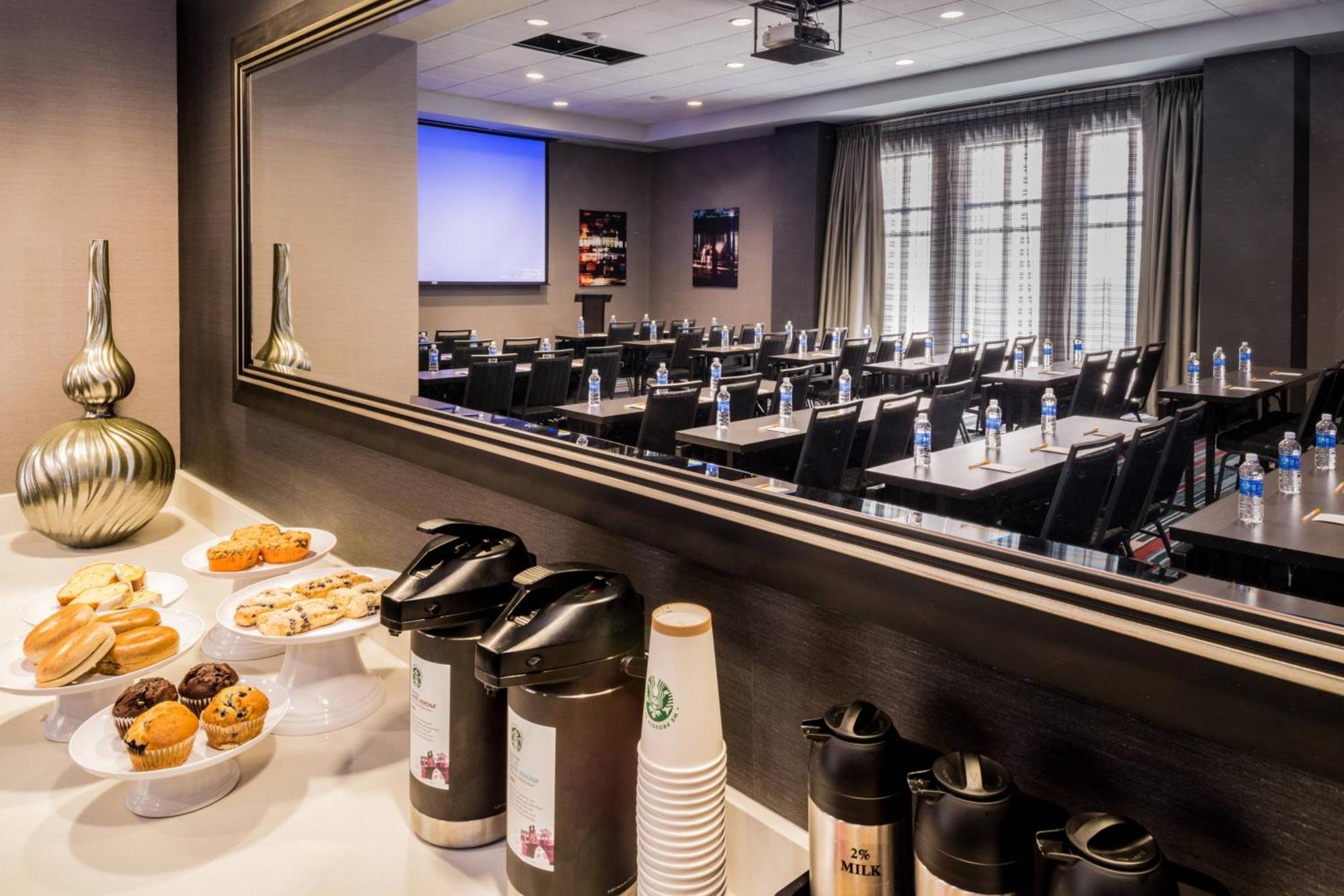 Hotel Courtyard By Marriott Wilmington Downtown/Historic District Extérieur photo