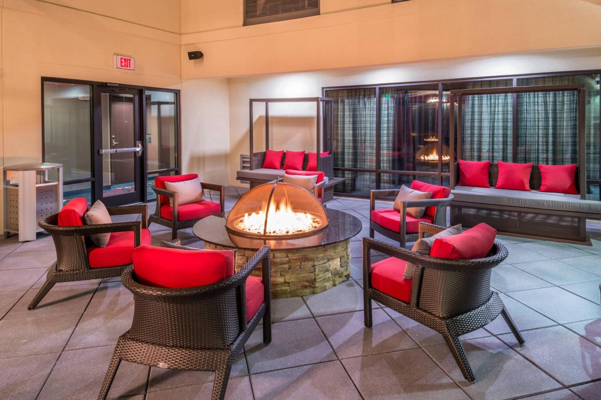 Hotel Courtyard By Marriott Wilmington Downtown/Historic District Extérieur photo
